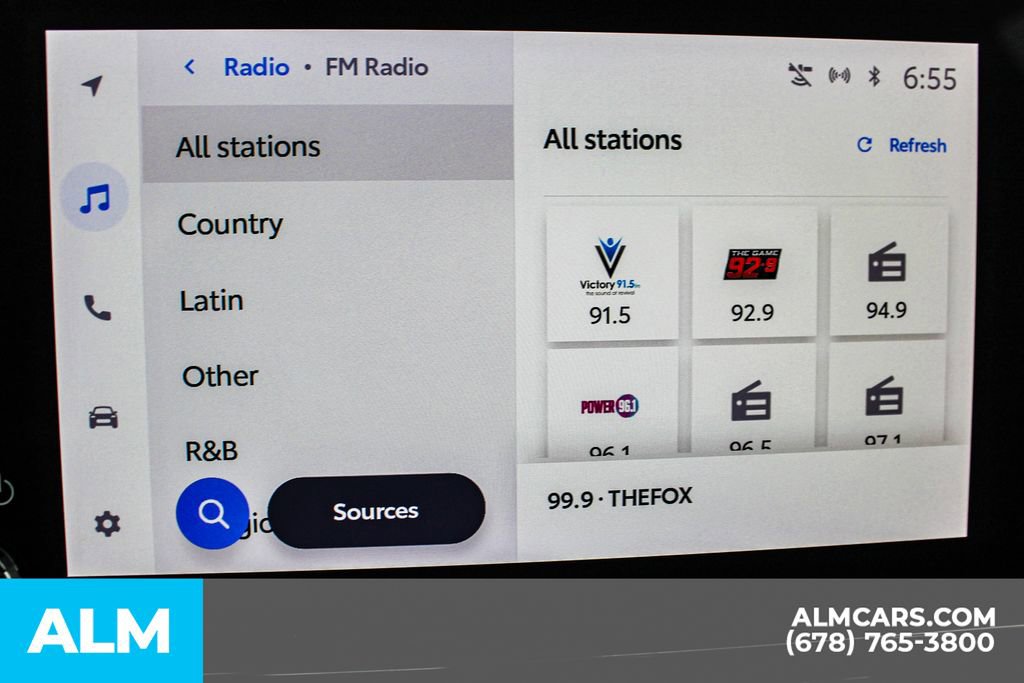 Used 2023 Toyota Corolla LE image 31