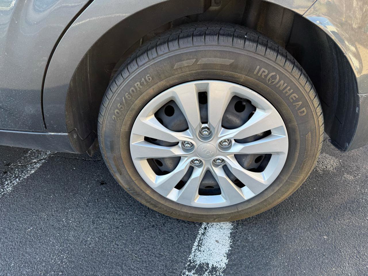 Used 2021 Kia Soul LX image 26