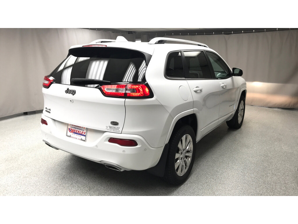 Used 2018 Jeep Cherokee Overland w/ Technology Group AWD/4WD image 4