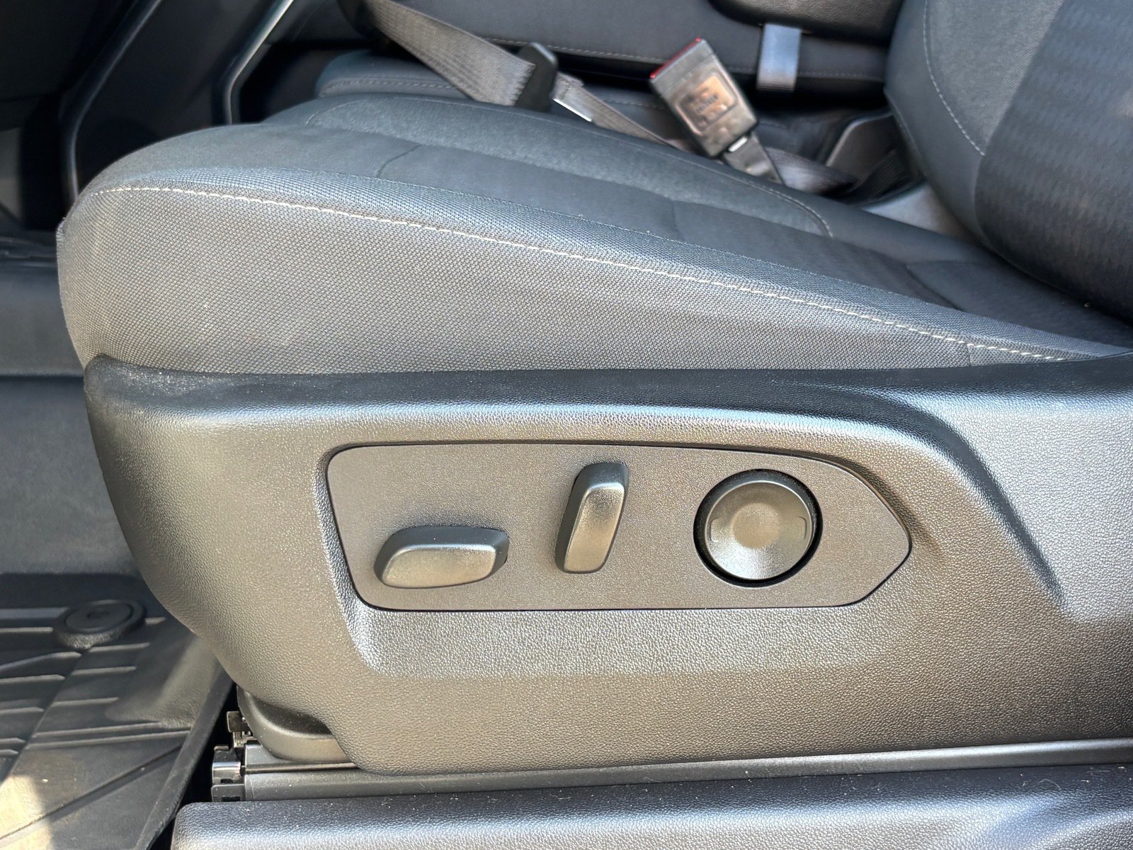 Used 2024 Chevrolet Silverado 1500 LT w/ All Star Edition Plus RWD image 26