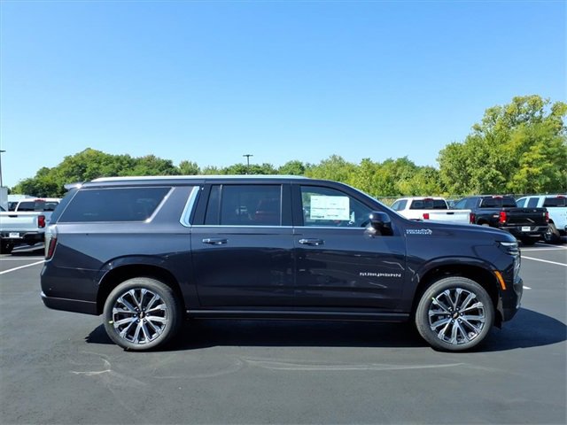 New 2026 Chevrolet Suburban High Country video 2