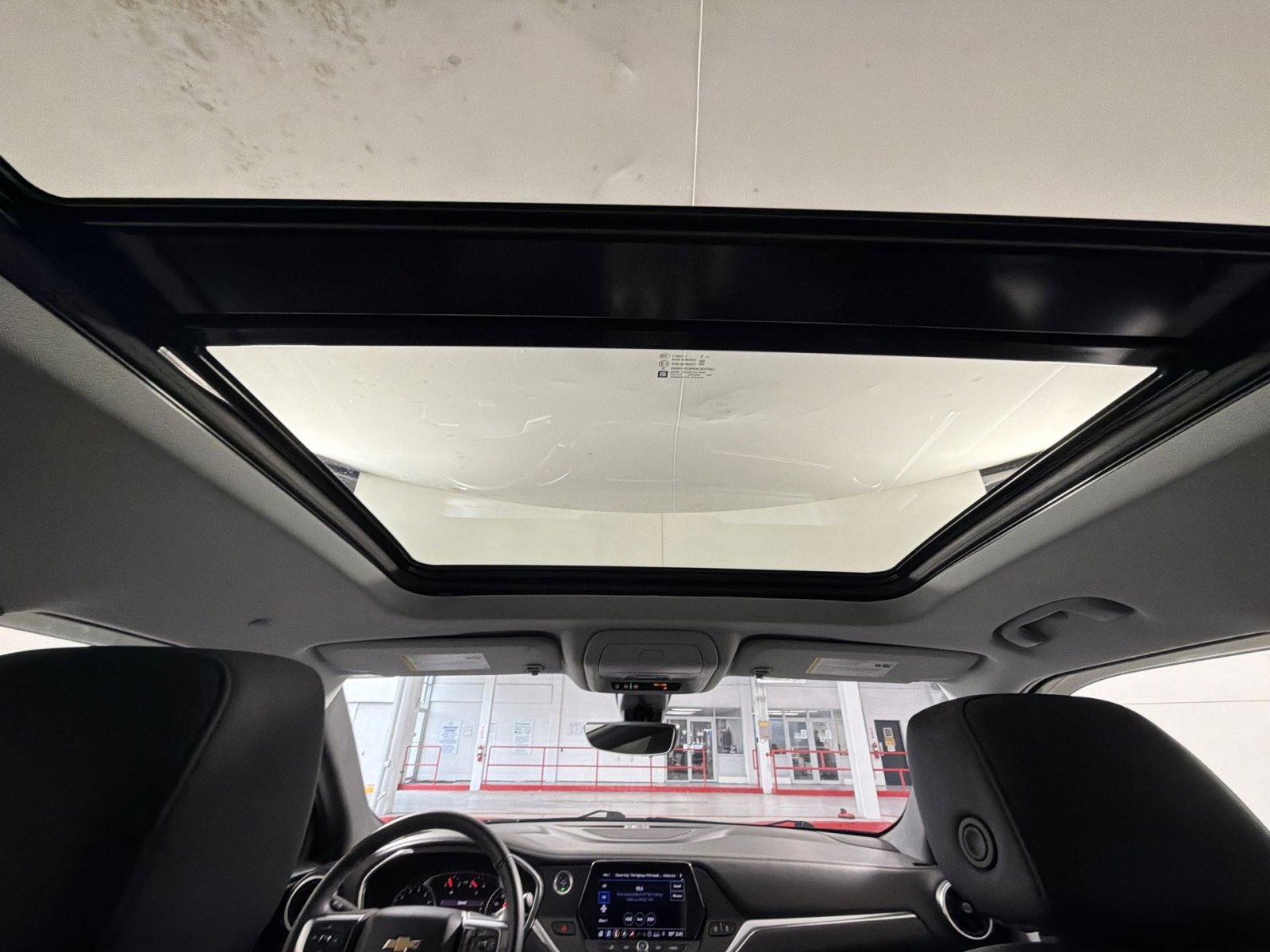 Used 2019 Chevrolet Blazer LT w/ Sun and Wheels Package image 24