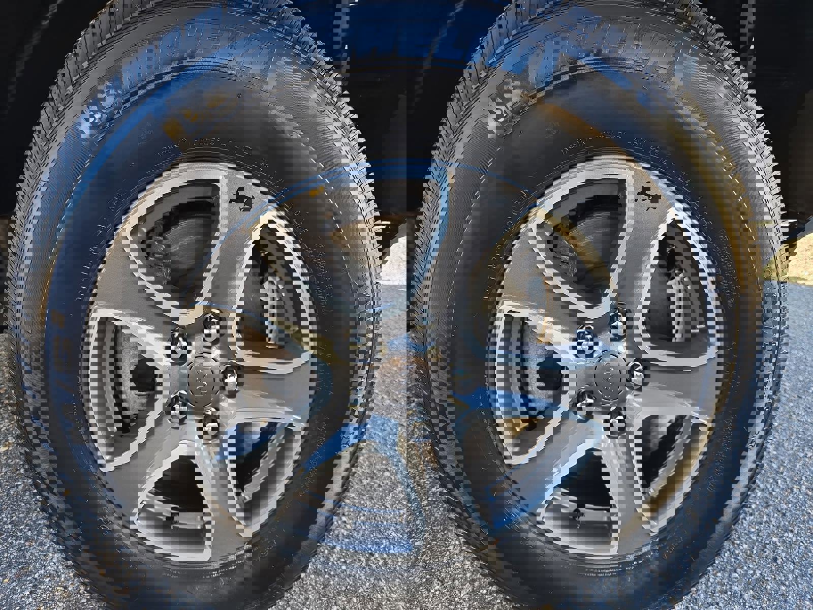 Used 2022 Jeep Wrangler Sport S image 32