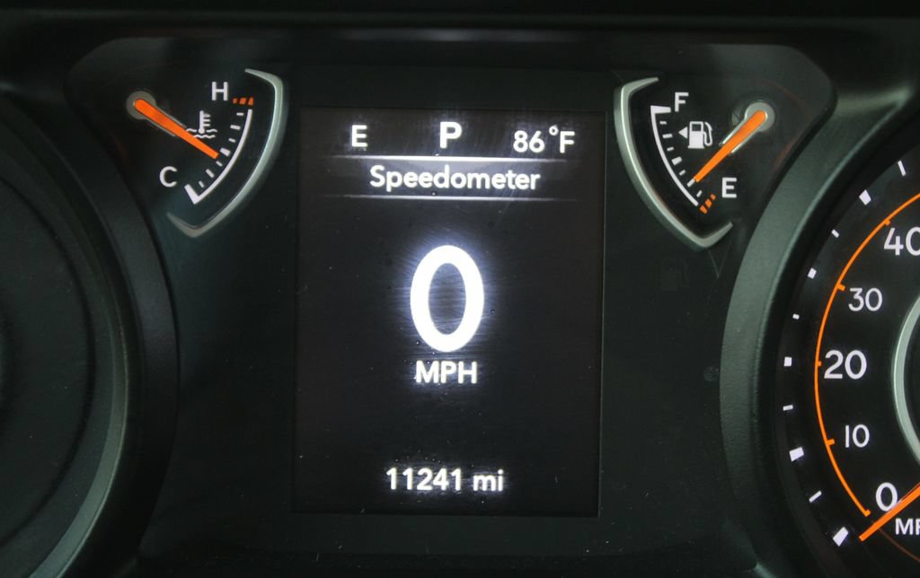 Used 2026 Jeep Wrangler Sport AWD/4WD image 11
