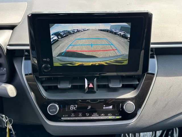 Used 2025 Toyota Corolla LE image 32