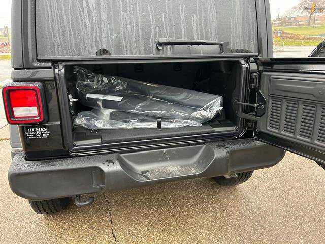 New 2026 Jeep Wrangler Sport S AWD/4WD image 19