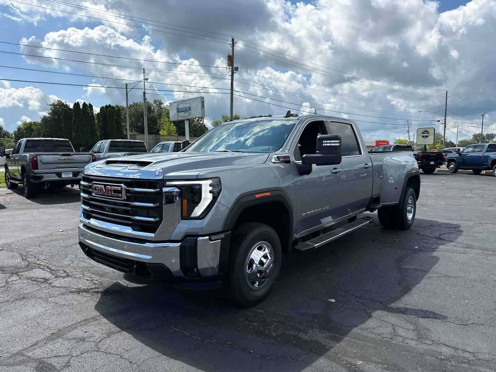 New 2026 GMC Sierra 3500 SLE w/ Preferred Package