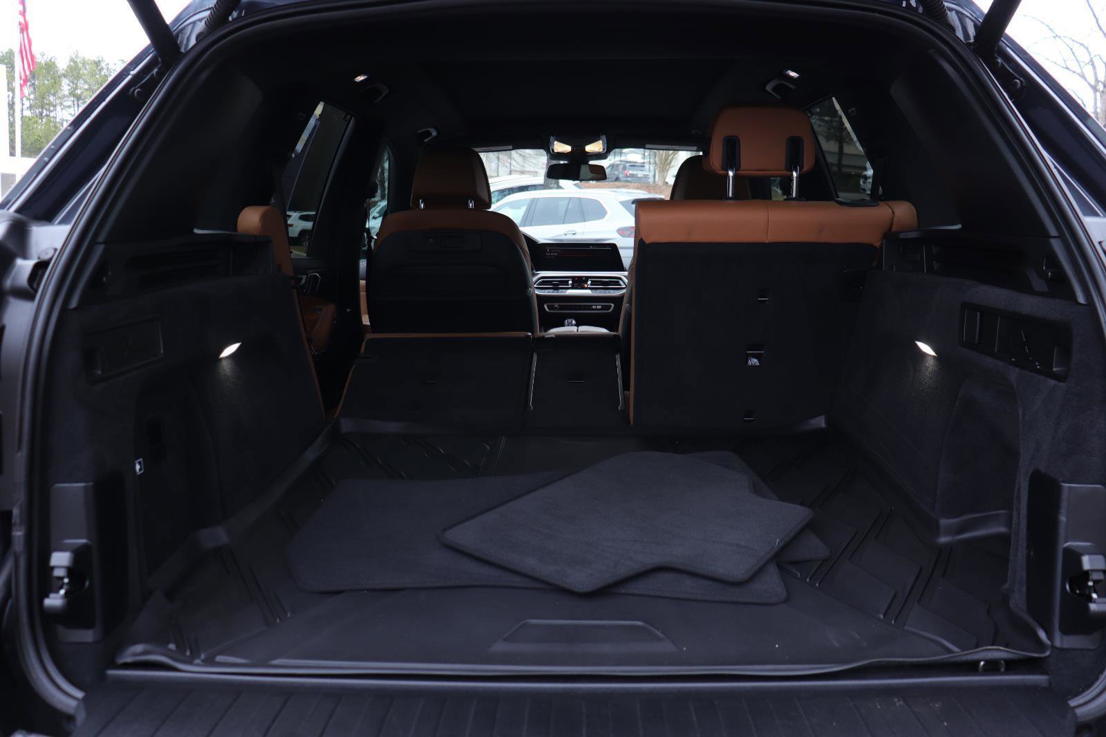 Used 2022 BMW X5 sDrive40i w/ Executive Package image 15