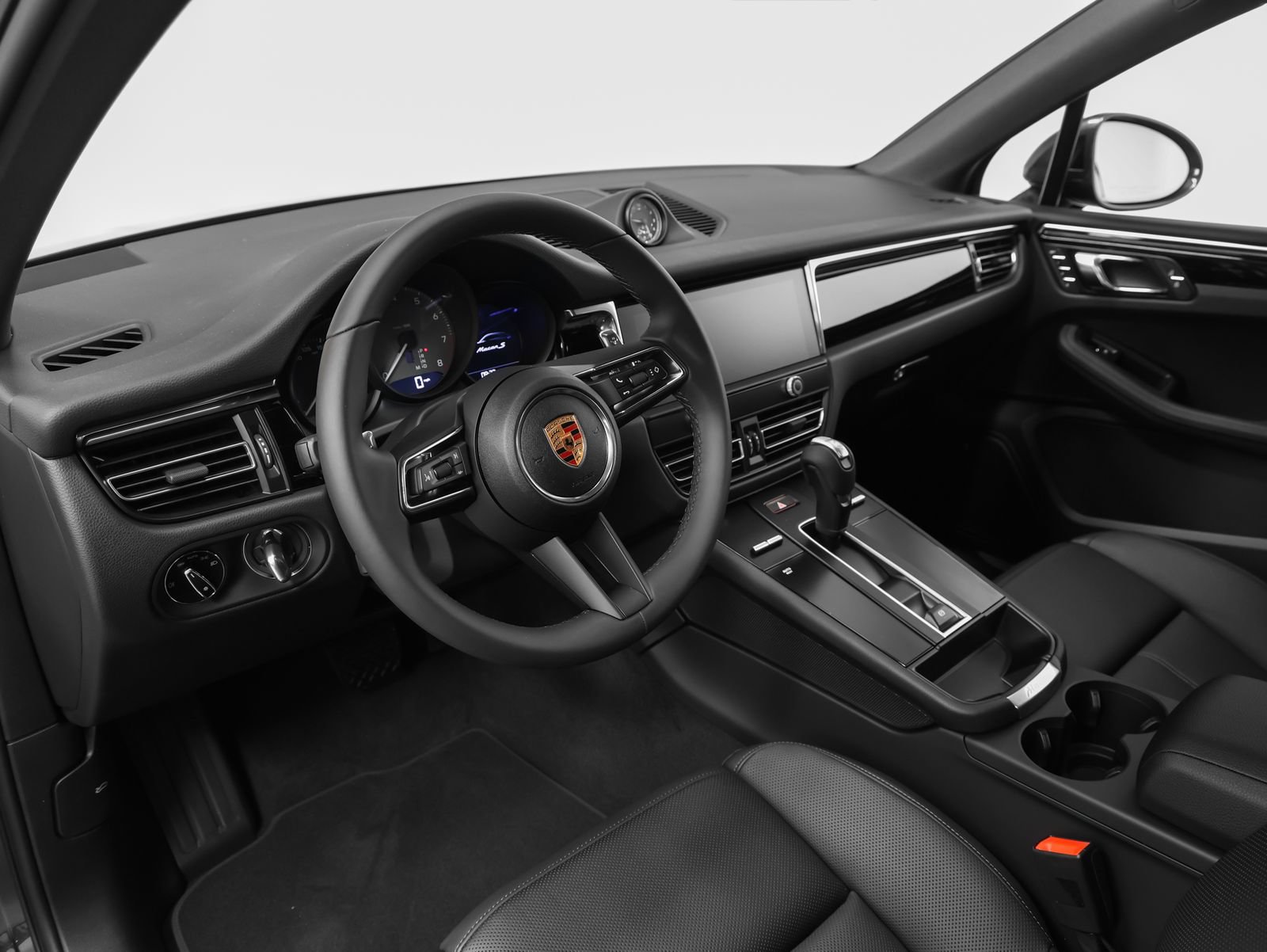 New 2026 Porsche Macan S AWD/4WD image 4