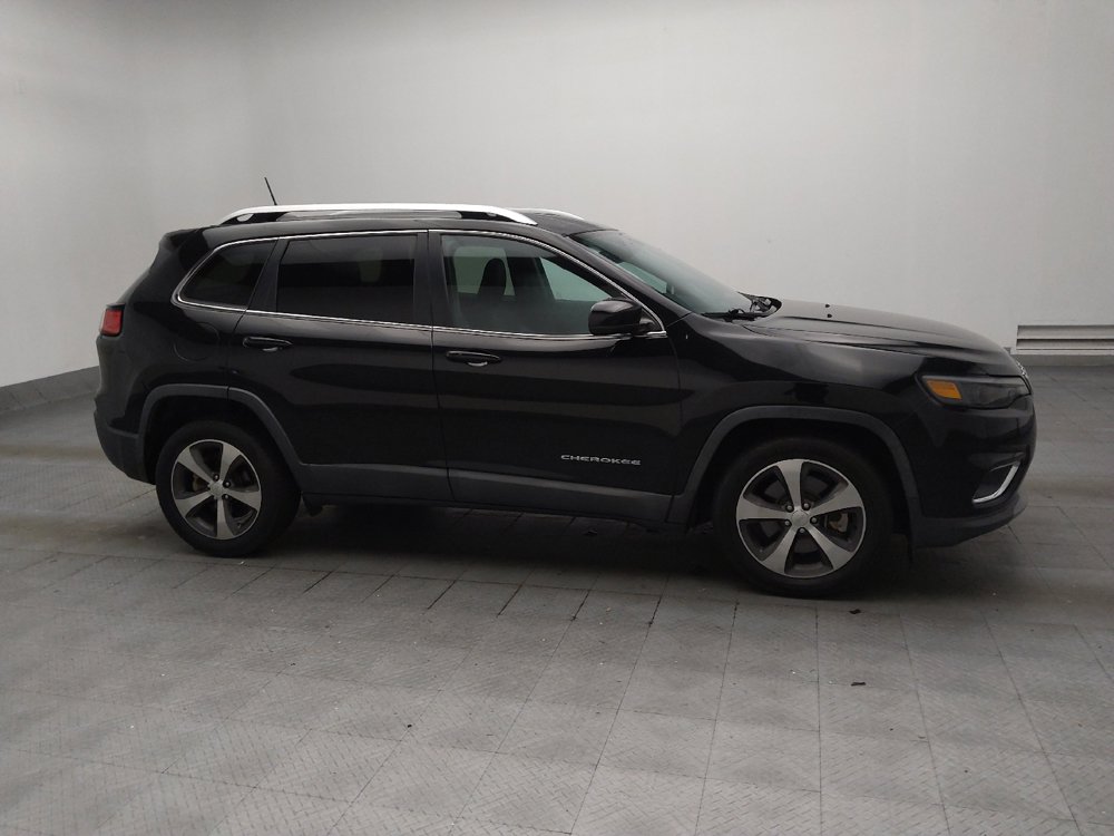 Used 2019 Jeep Cherokee Limited FWD image 11