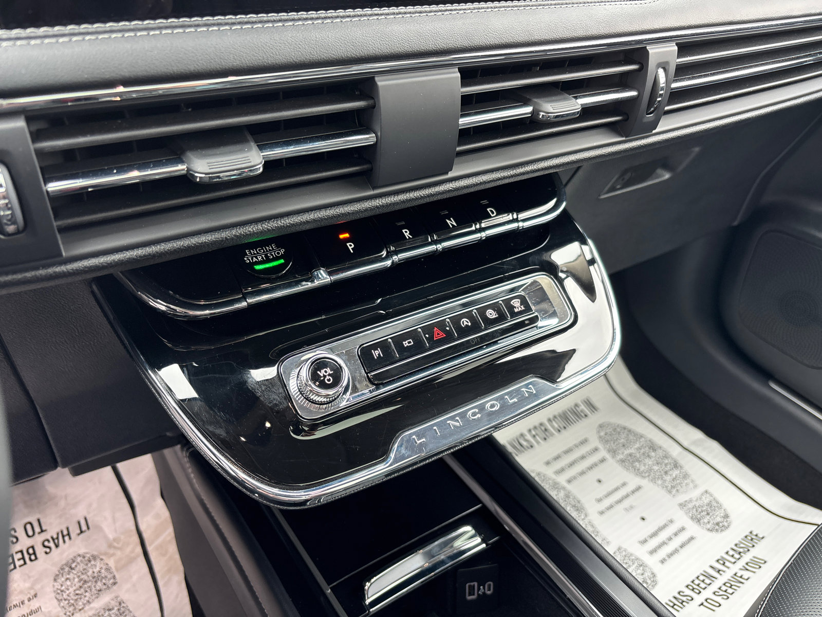 New 2026 Lincoln Corsair Reserve AWD/4WD image 22