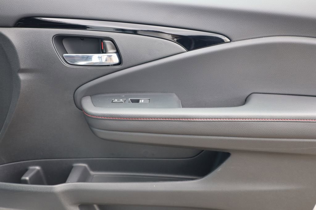 New 2026 Honda Ridgeline Black Edition image 33