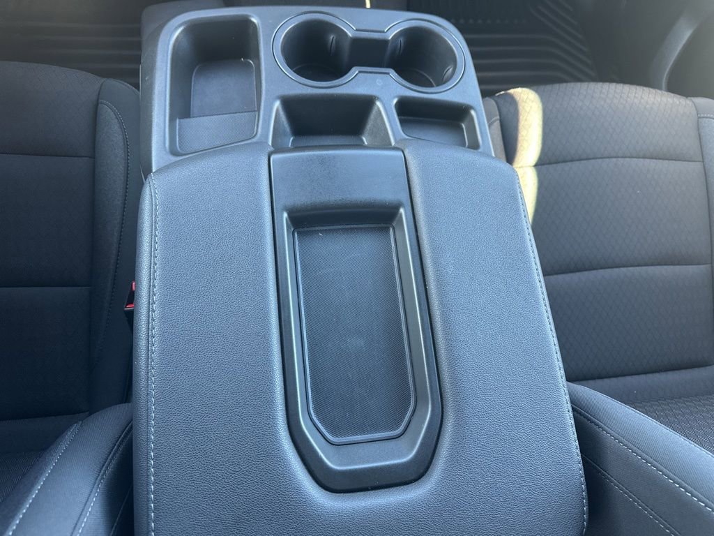 Used 2024 Chevrolet Silverado 2500 Custom w/ Custom Value Package image 7