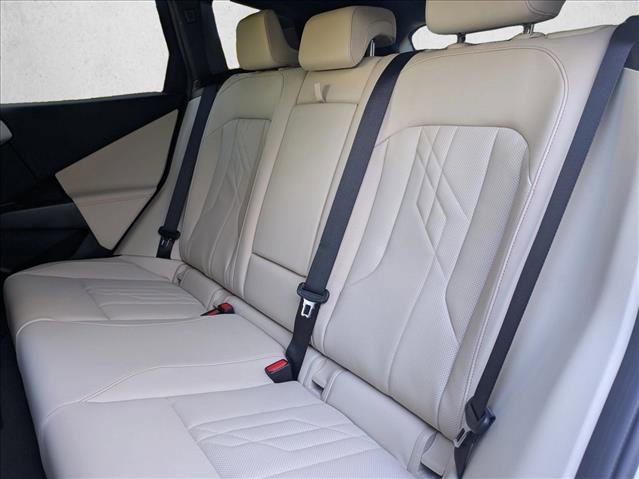 Used 2026 BMW X3 xDrive30 w/ Convenience Package image 16