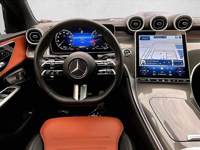 Used 2024 Mercedes-Benz GLC 300 4MATIC image 7