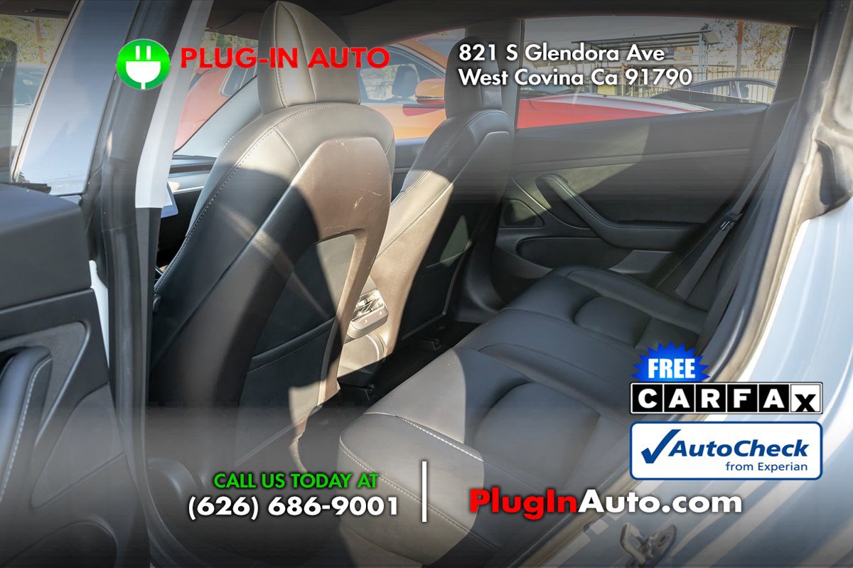 Used 2020 Tesla Model 3 Standard Range Plus image 9