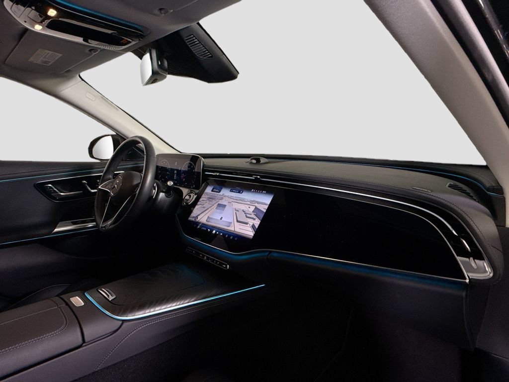 Used 2025 Mercedes-Benz E 350 Sedan image 15