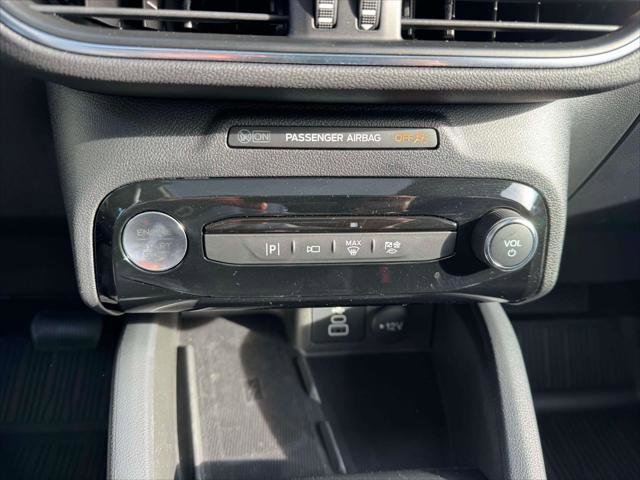 Used 2025 Ford Escape PHEV w/ PHEV Premium Package image 29