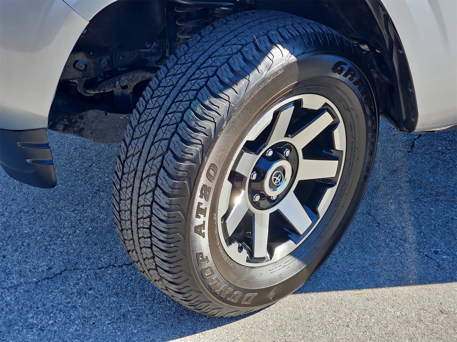 Used 2021 Toyota Tacoma SR5 image 33