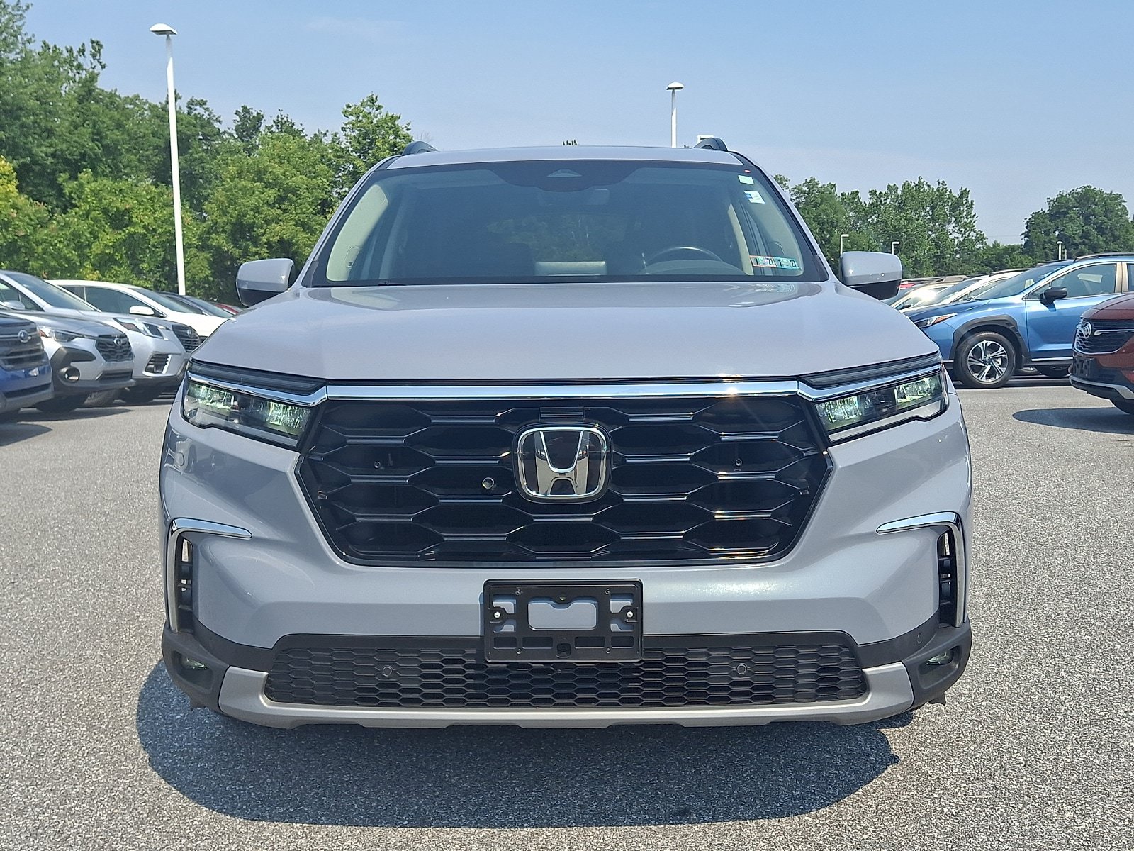 Used 2023 Honda Pilot Touring video 2