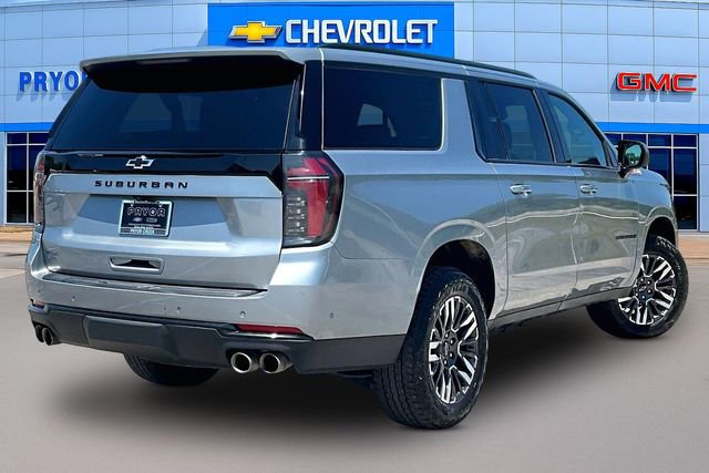 Used 2025 Chevrolet Suburban Z71 AWD/4WD image 5