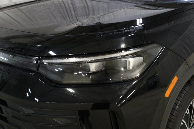 New 2026 Volkswagen Tiguan S image 32