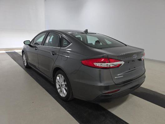 Used 2019 Ford Fusion SE FWD image 6