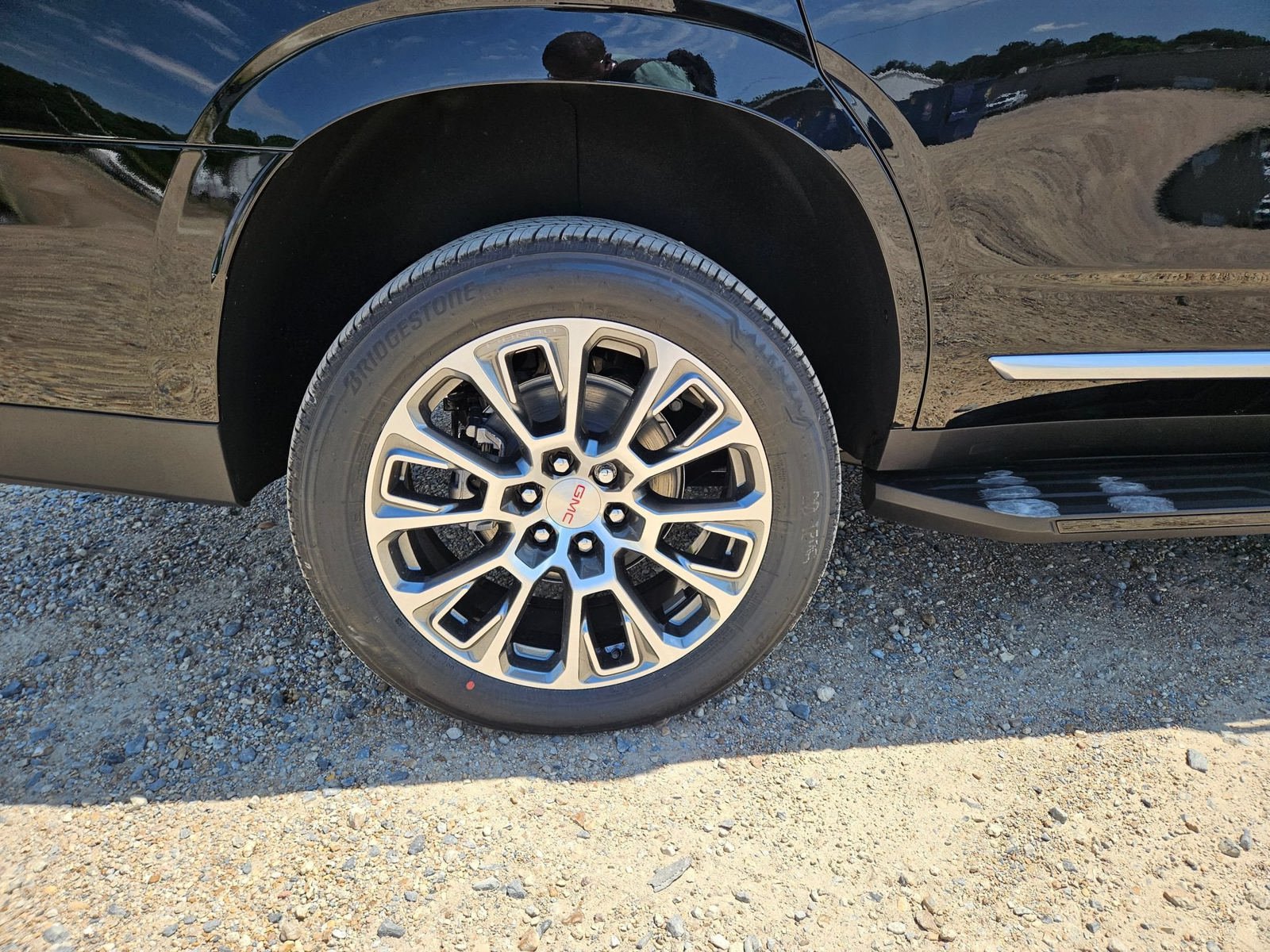 New 2026 GMC Yukon Denali AWD/4WD image 31