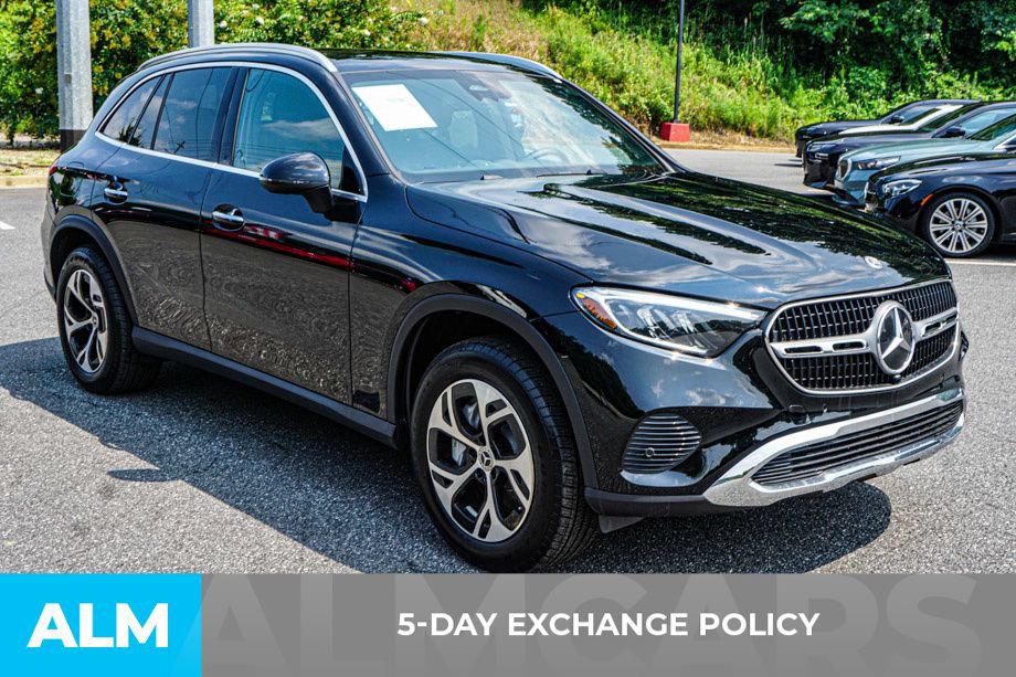 Used 2026 Mercedes-Benz GLC 350e 4MATIC image 3