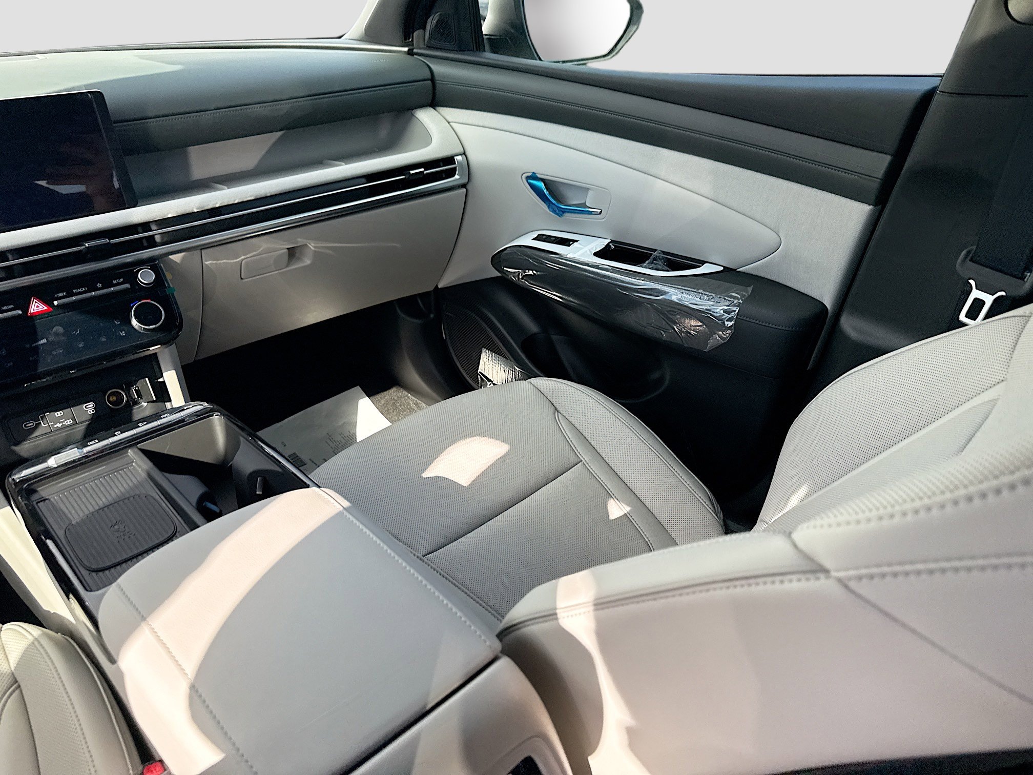 New 2026 Hyundai Tucson Limited image 17