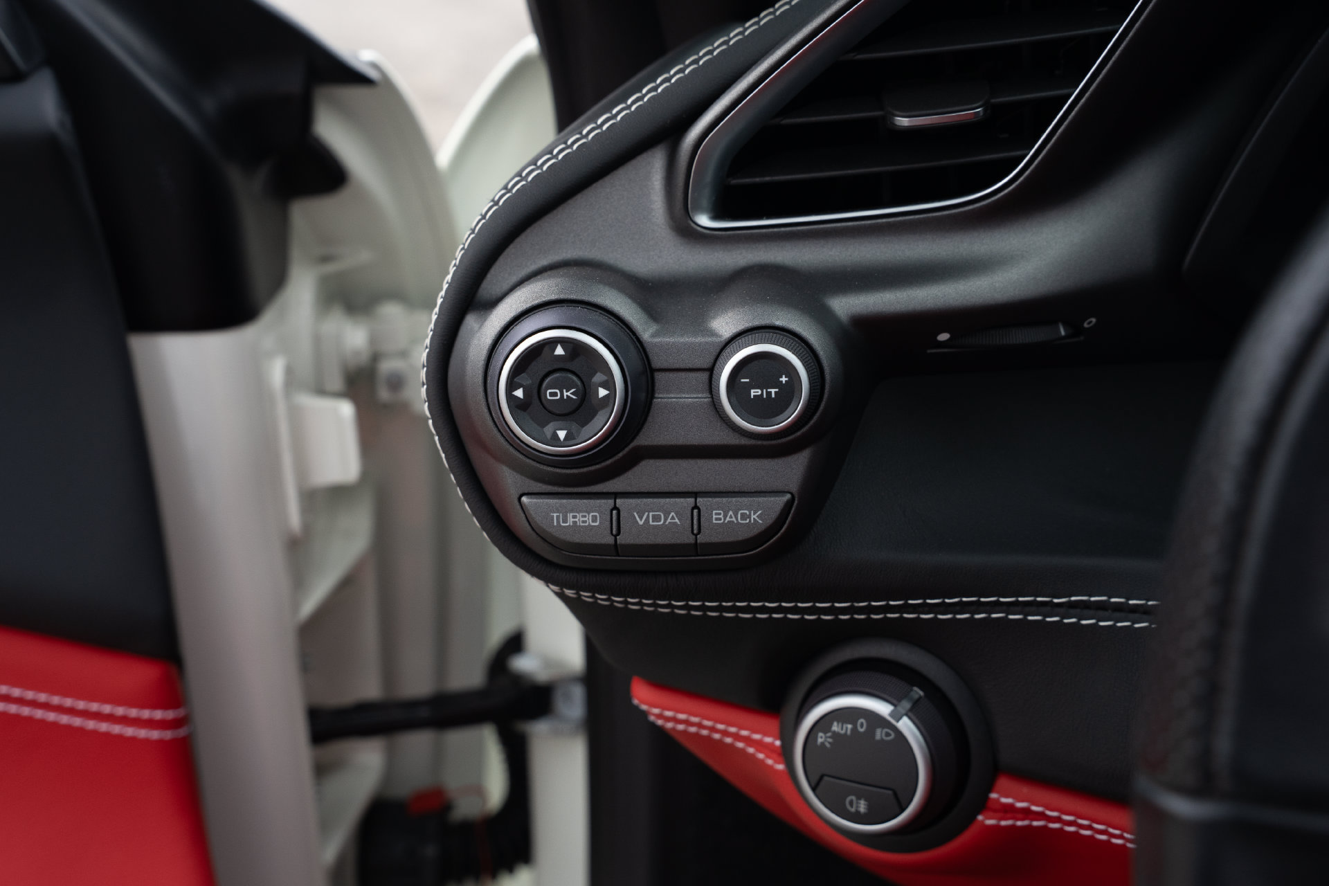 Used 2018 Ferrari 488 Spider RWD image 65