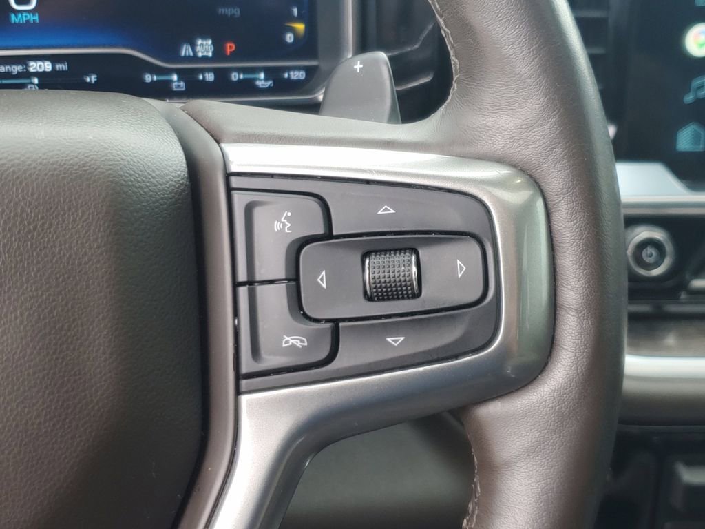 Used 2022 Chevrolet Silverado 1500 LTZ w/ LTZ Premium Package AWD/4WD image 26