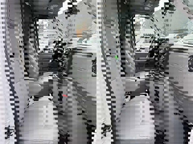 New 2025 Ford E-350 and Econoline 350 Super Duty w/ Driver's Safety Package image 30