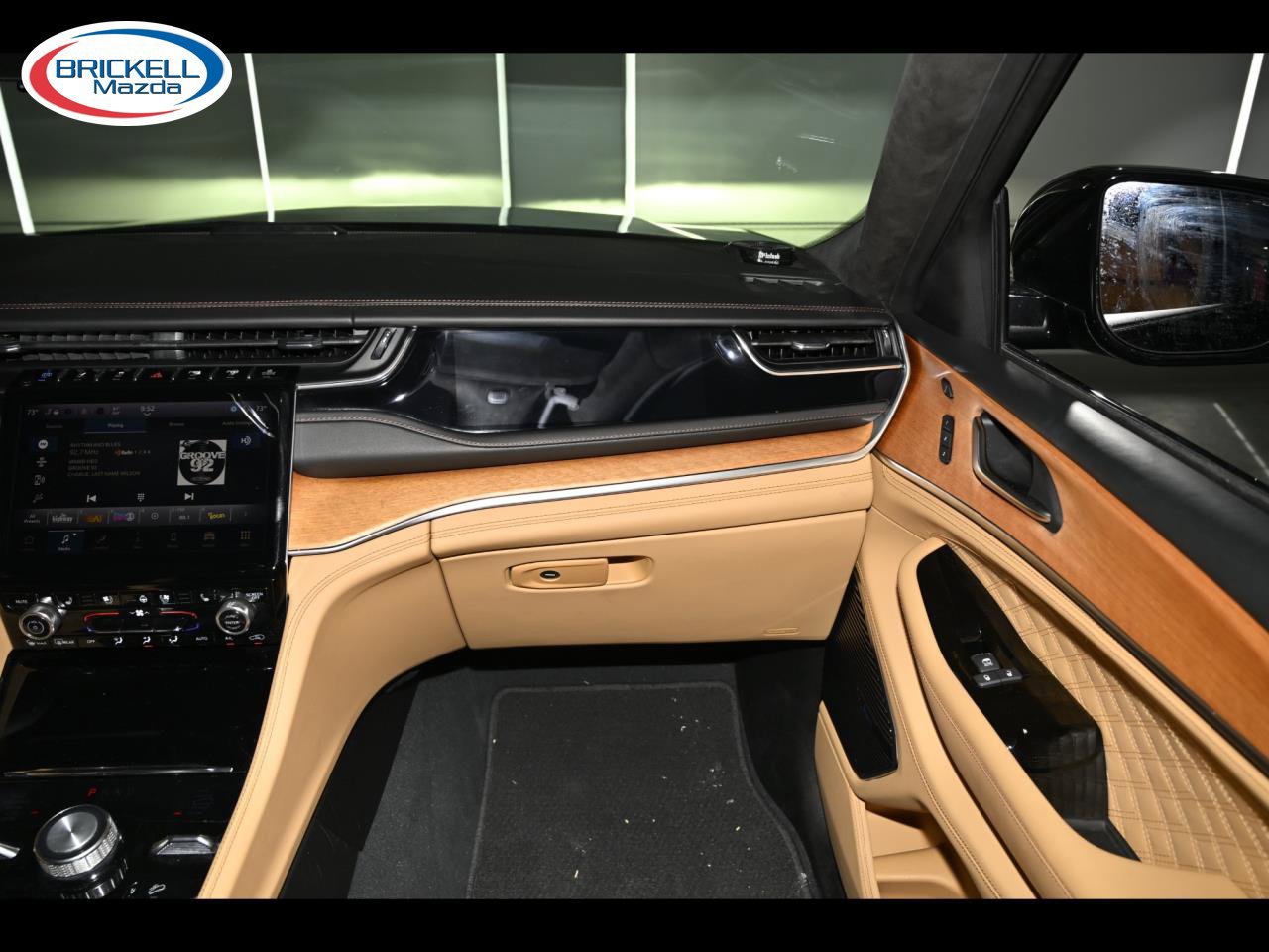 Used 2022 Jeep Grand Cherokee Summit AWD/4WD image 19