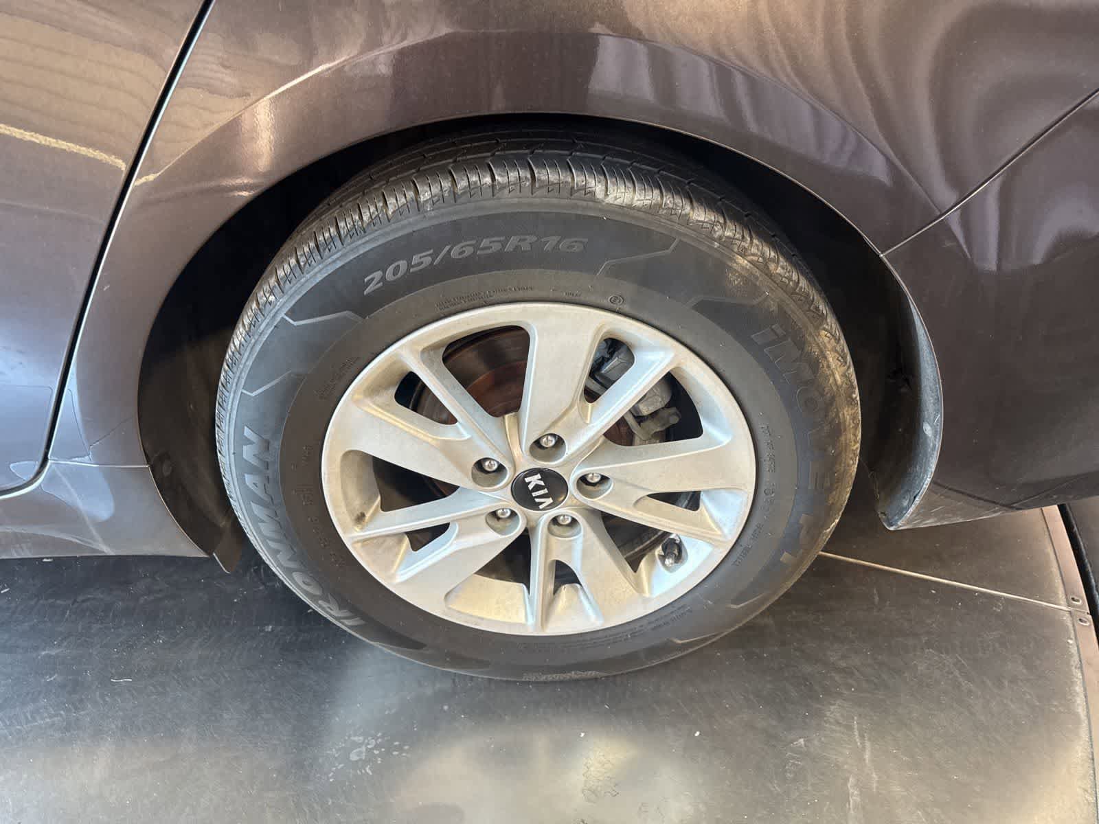 Used 2018 Kia Optima LX FWD image 7