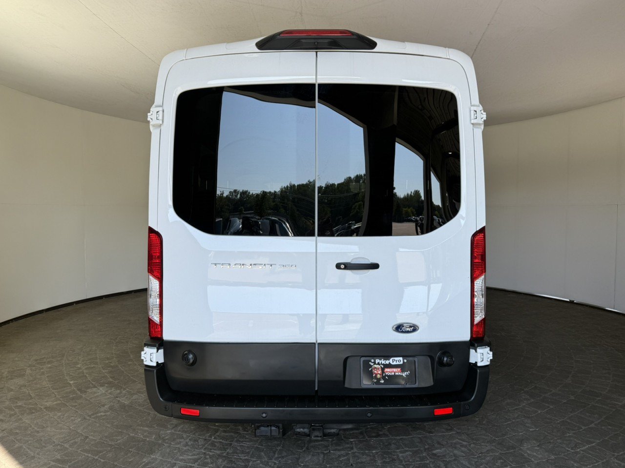 Used 2024 Ford Transit 350 XL RWD image 6