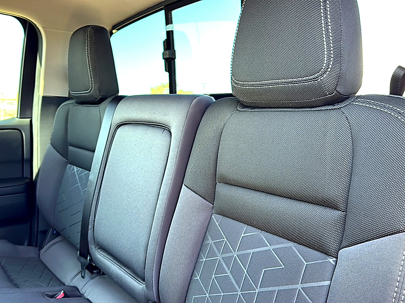 New 2026 Nissan Frontier SV w/ SV Convenience Package image 16