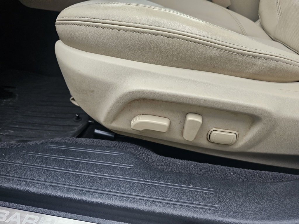 Used 2018 Subaru Outback 3.6R Limited image 19