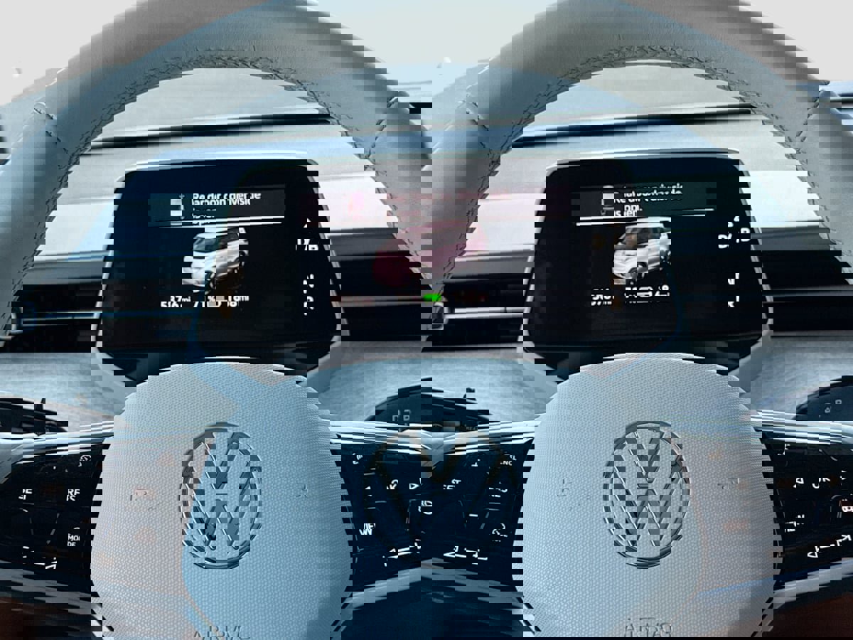 Used 2025 Volkswagen ID. Buzz 1st Edition image 12