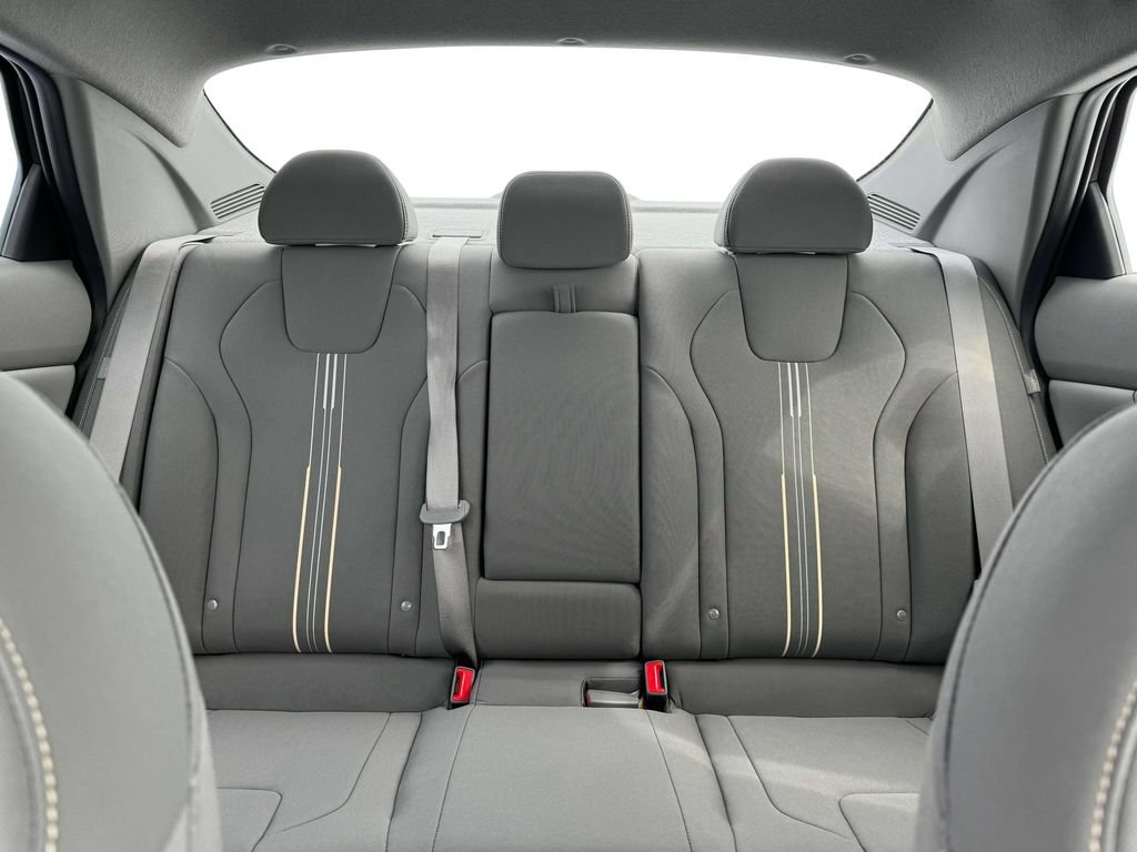 New 2025 Hyundai Elantra SEL FWD image 16