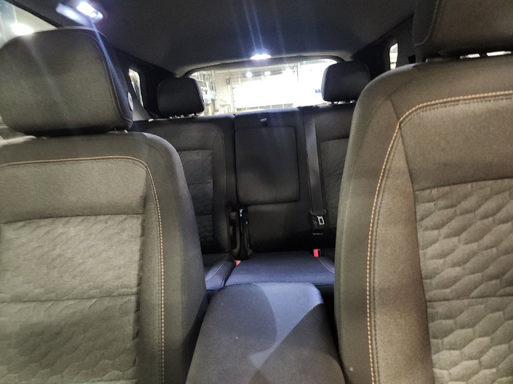 Used 2019 Chevrolet Equinox LT AWD/4WD image 35