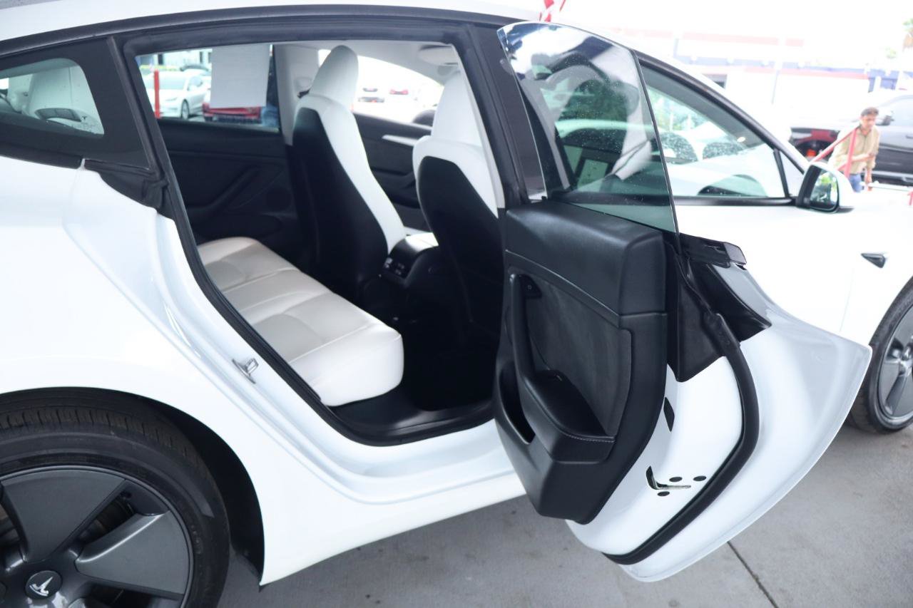 Used 2023 Tesla Model 3 Standard Range RWD image 34