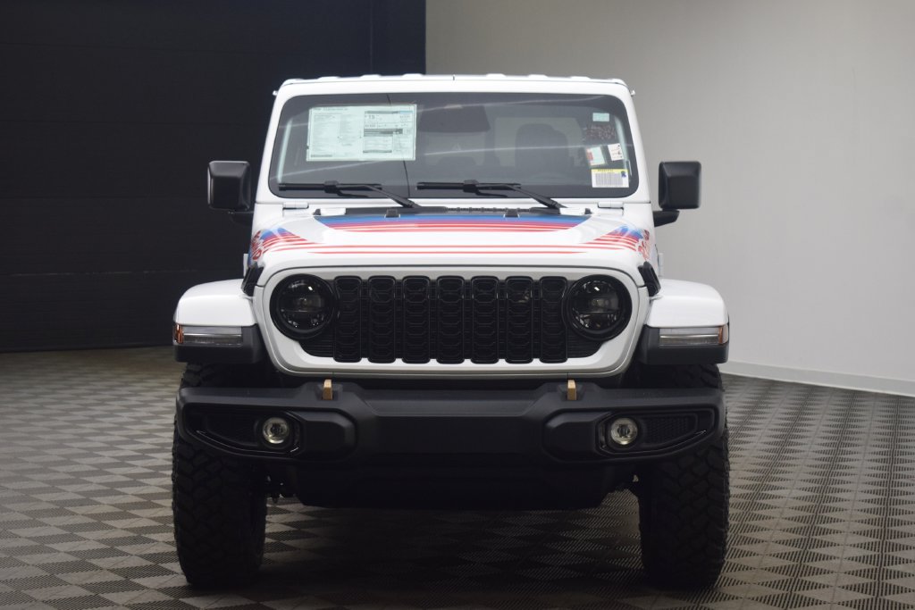 New 2026 Jeep Gladiator Sport AWD/4WD image 2