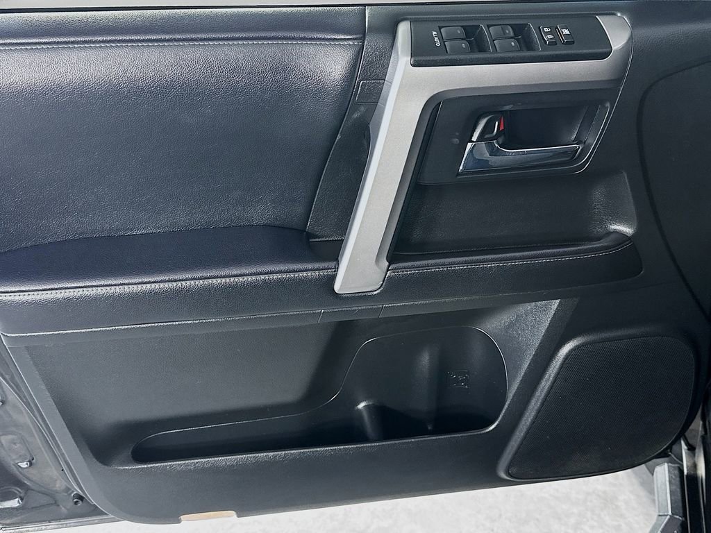 Used 2022 Toyota 4Runner SR5 RWD image 22
