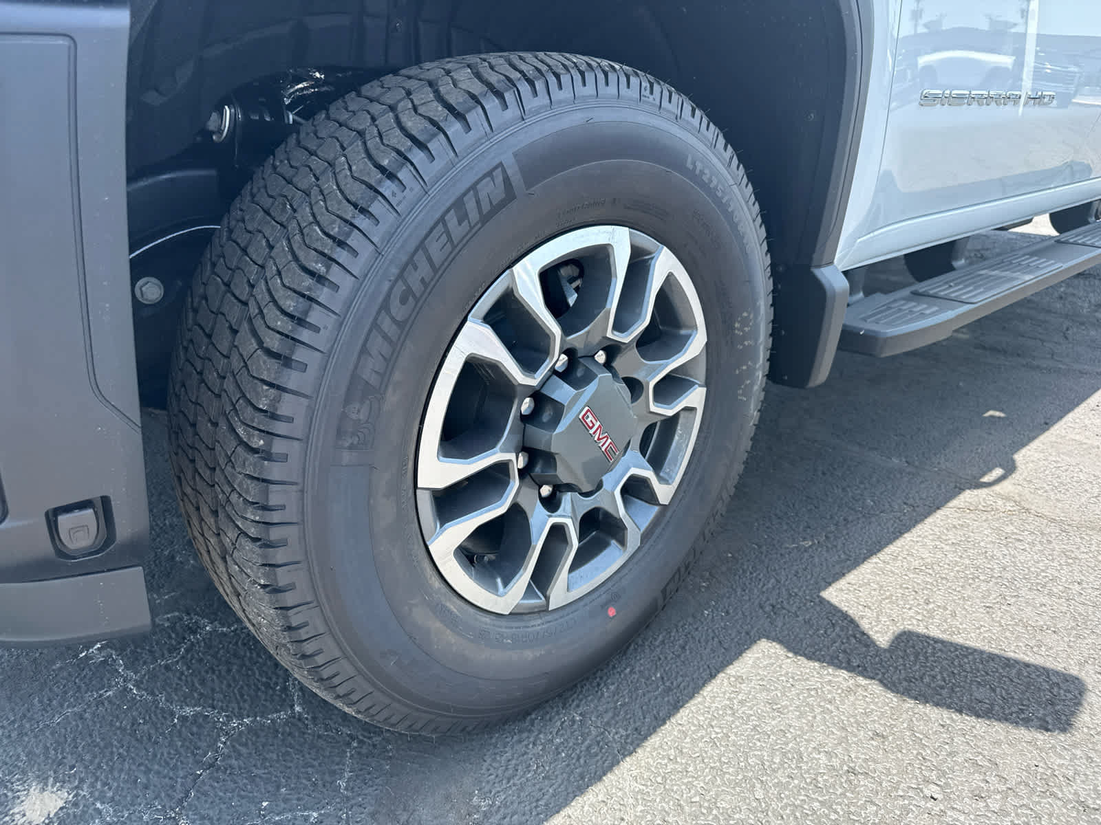 New 2026 GMC Sierra 3500 Pro AWD/4WD image 9