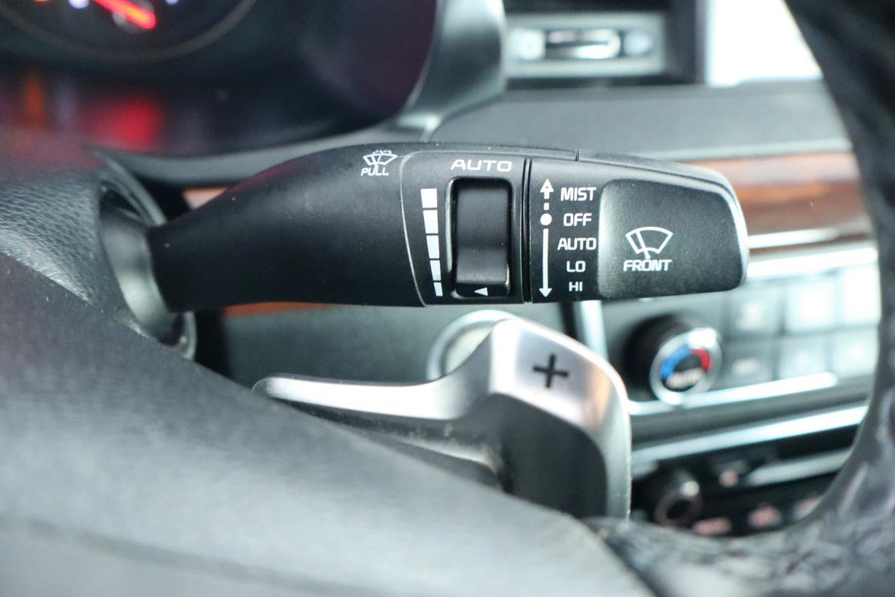 Used 2017 Kia Cadenza Technology FWD image 25