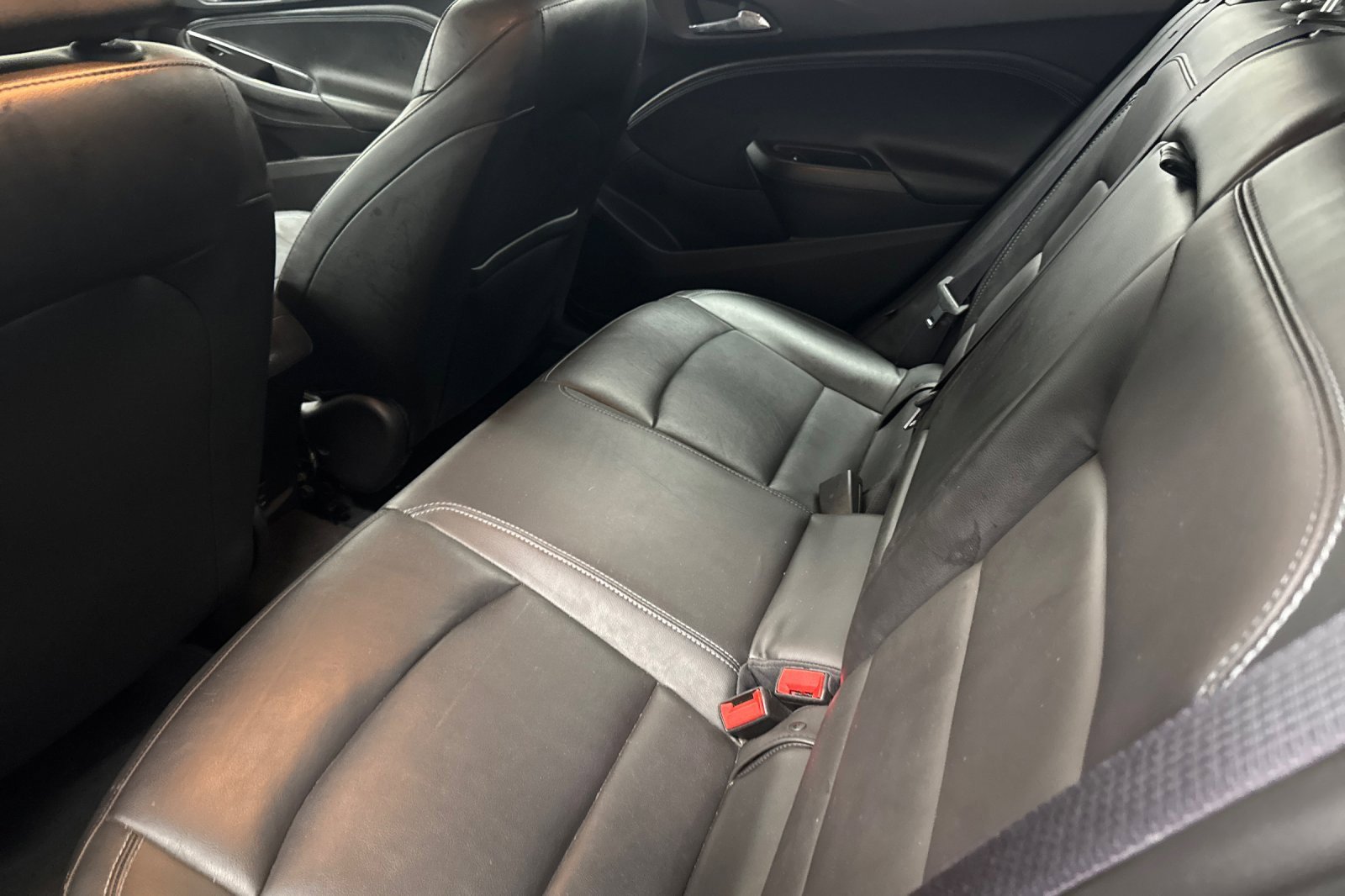 Used 2017 Chevrolet Cruze Premier image 11