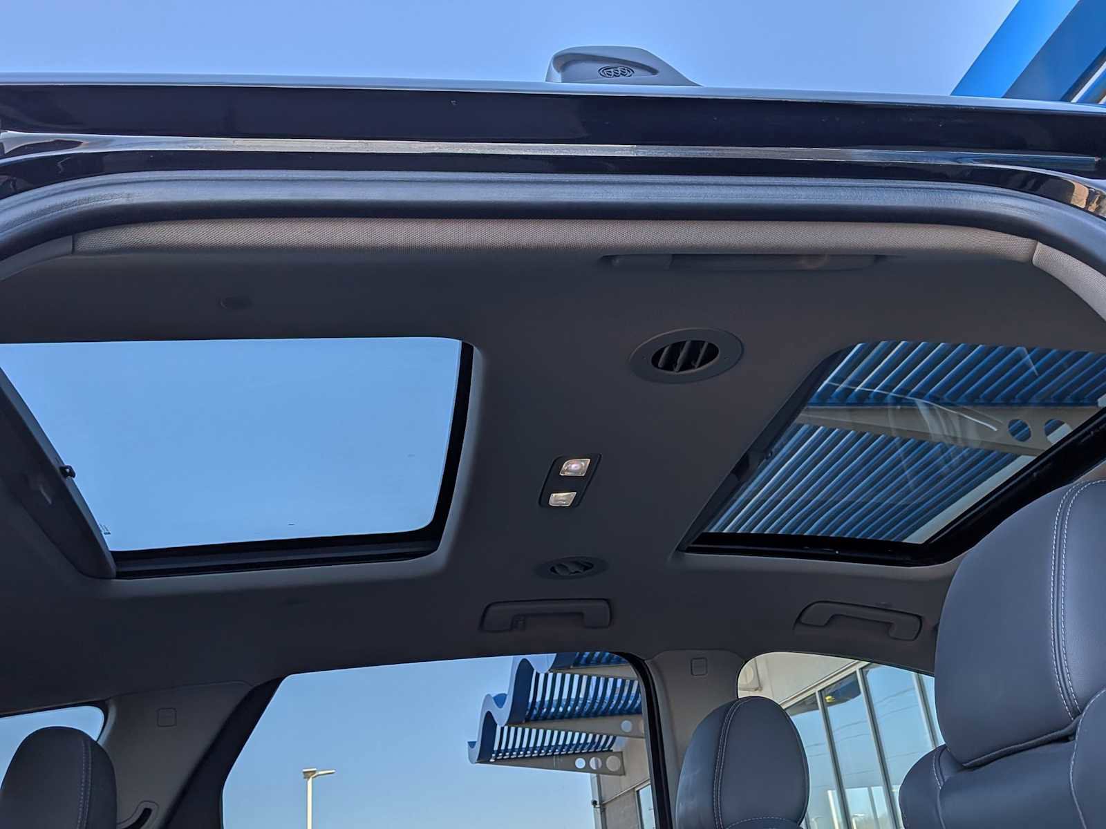 Used 2020 Buick Enclave Essence w/ Sound and Sites Package image 22