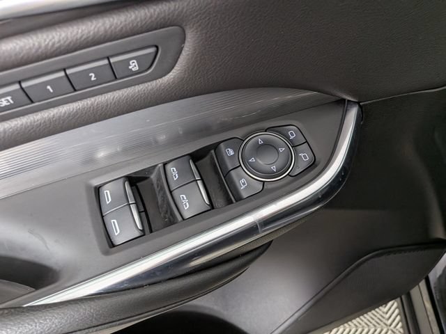 Certified 2025 Cadillac XT4 Premium Luxury FWD image 12