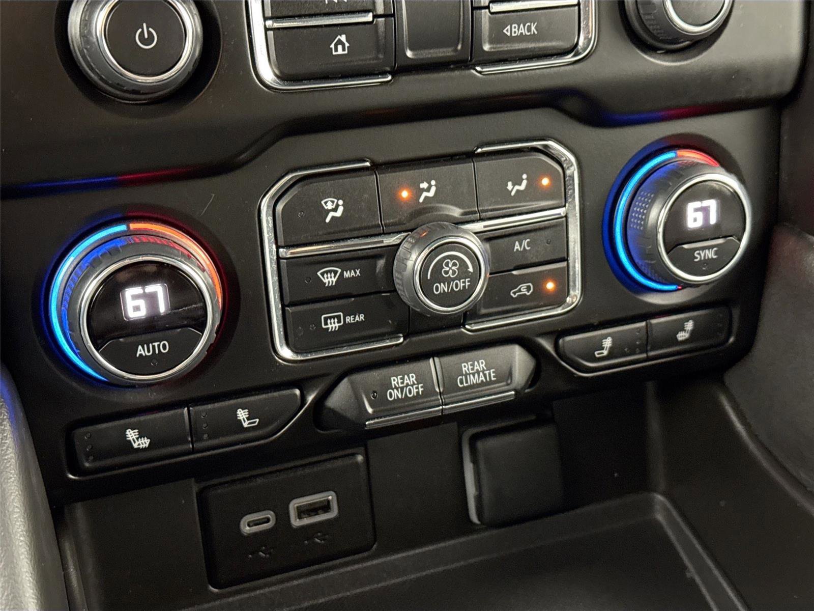 Used 2024 Chevrolet Tahoe LT image 24